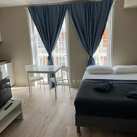 The Norwegian Hybel Apartment *